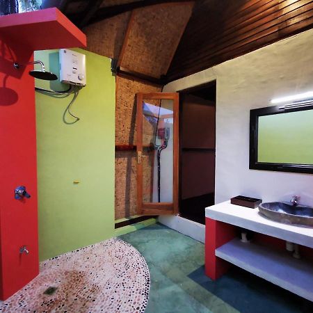 Stargate Villa Pintu Bintang Pemenang Экстерьер фото