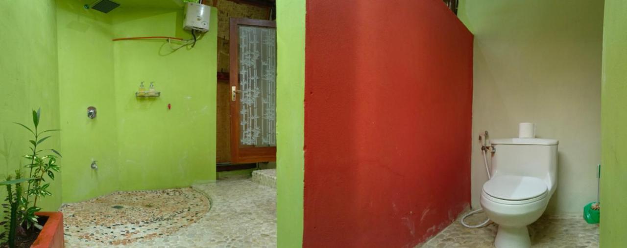 Stargate Villa Pintu Bintang Pemenang Экстерьер фото